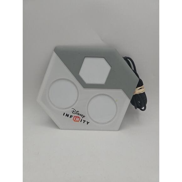 Nintendo Wii Disney Infinity Characters, Lot of 8 Figures + Infinity Portal - Picture 9 of 12